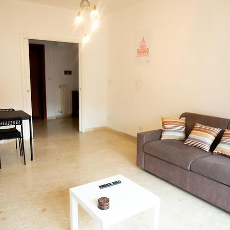 Ermete San Pietro House Apartment Рим Екстериор снимка
